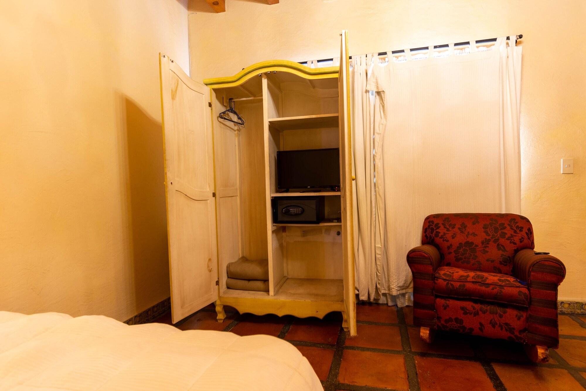 Hotel Casa Magica 4*